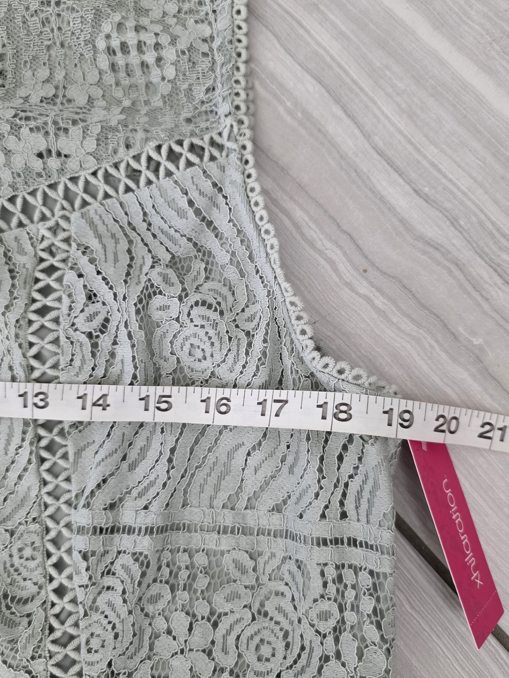 Xhilaration Mint Green Lace Sleeveless Crop Camisole - Picture 4 of 7
